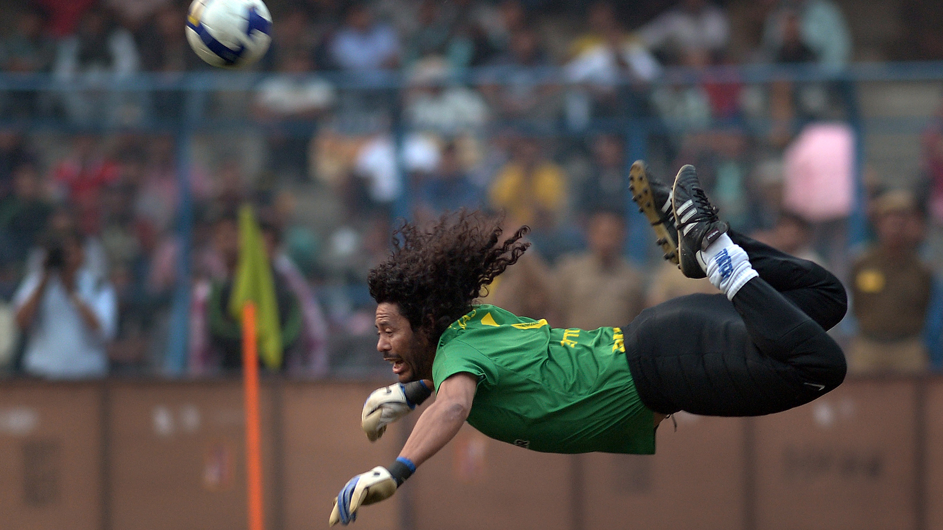 René Higuita en acción